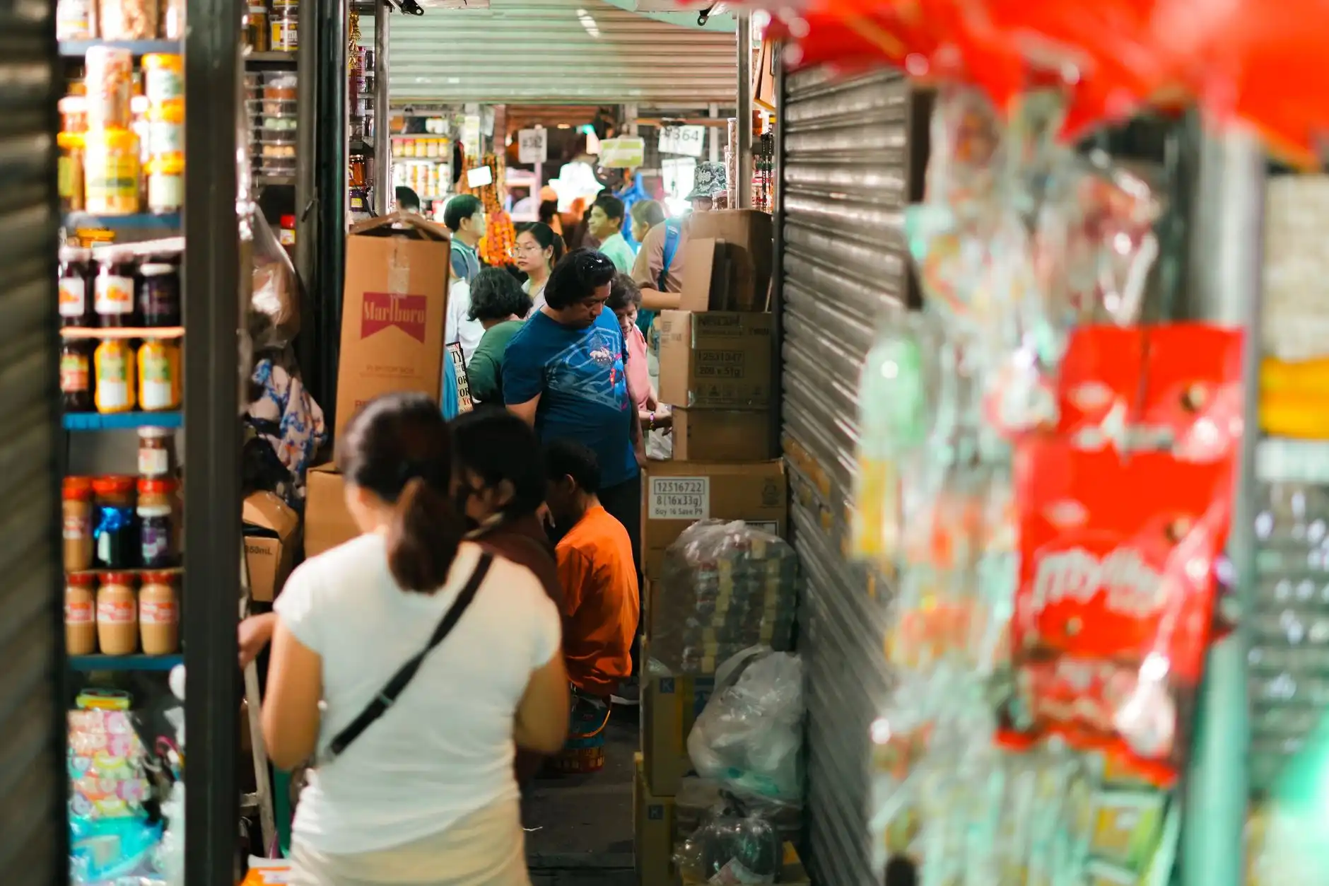 时尚穿搭集合店的空间动线设计与客户体验提升方案