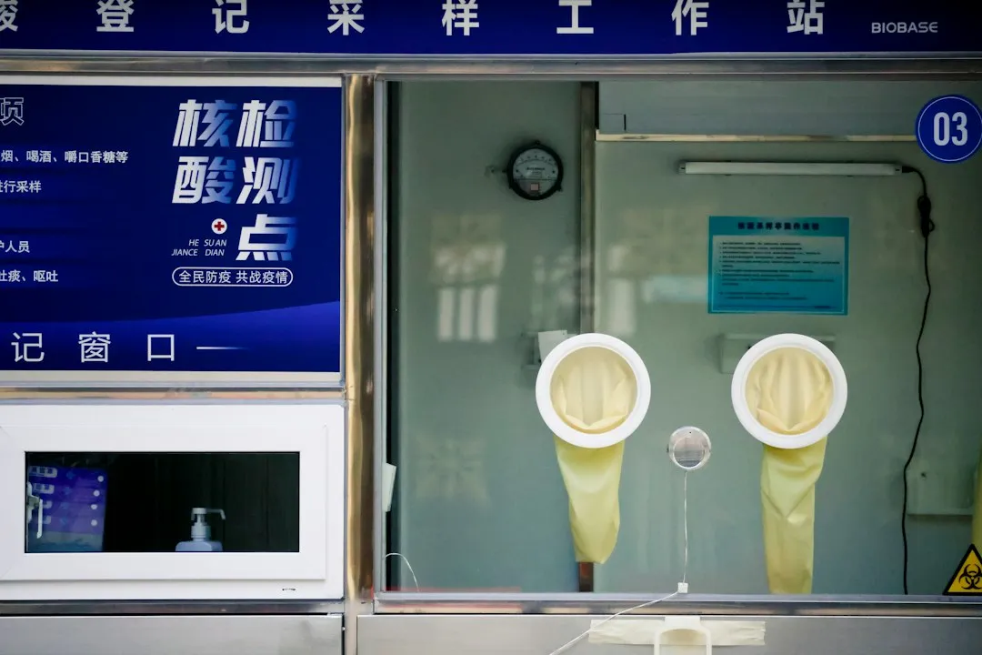 品牌女装集合店面料选型与质量管控技术要点